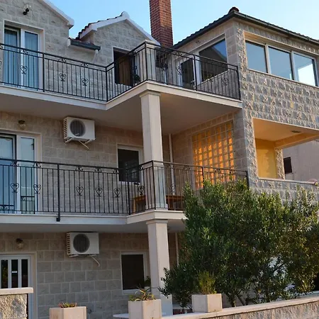 Apartman With A Parking Space Postira, Brac - 2910 Postira