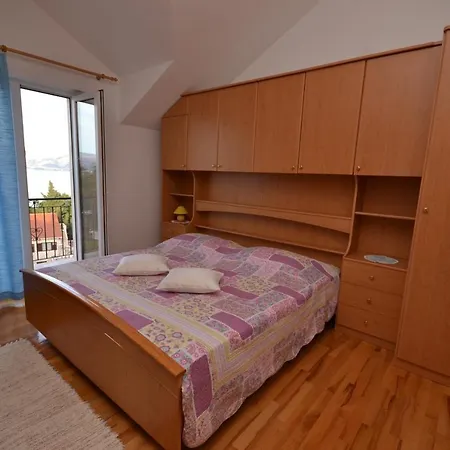 With A Parking Space Postira, Brac - 2910 Apartman